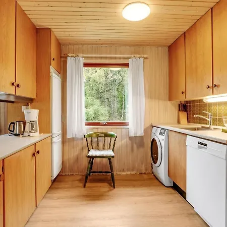 Three-bedroom Blavand With A Fireplace 05 Hébergement de vacances