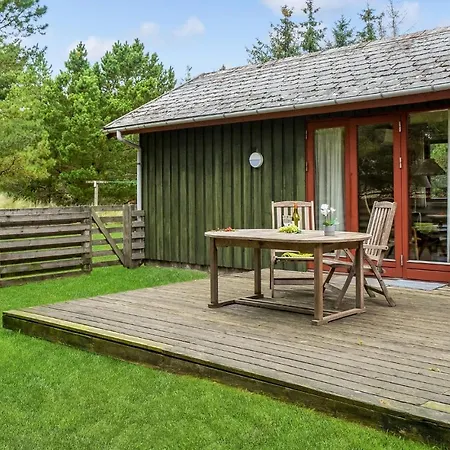 Three-bedroom Blavand With A Fireplace 05 * Blåvand